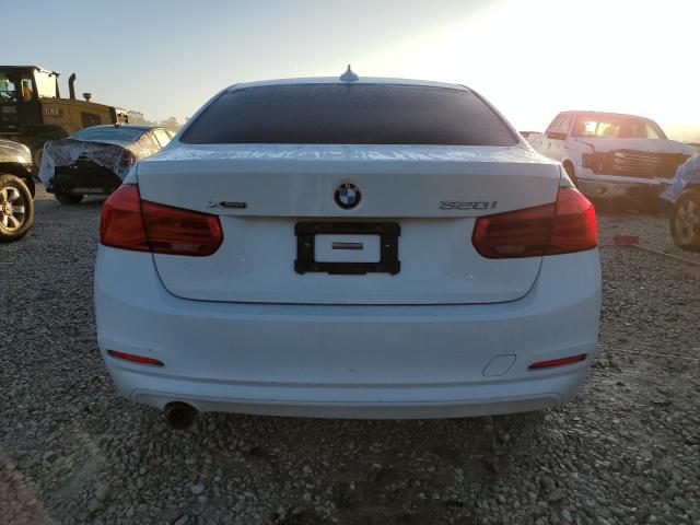 WBA8E5G54GNU19532 BMW 320 XI