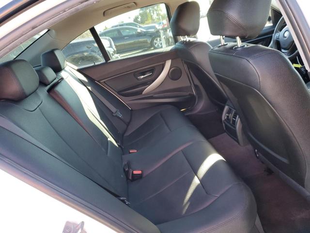 WBA8E5G30HNU42726 BMW 320 XI