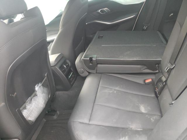 3MW5R7J02L8B45146 BMW 330XI