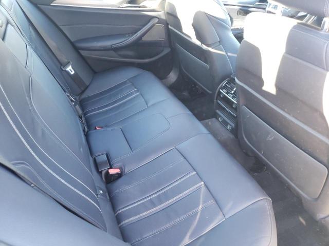 WBAJE7C39HWA03444 BMW 540 XI