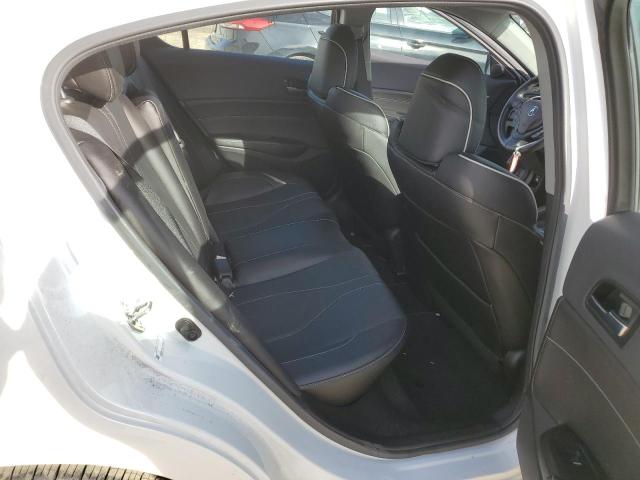 19UDE2F75KA007138 Acura Ilx Premium