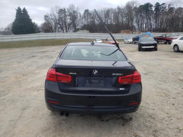 WBA8D9G52JNU68231 BMW 330 XI