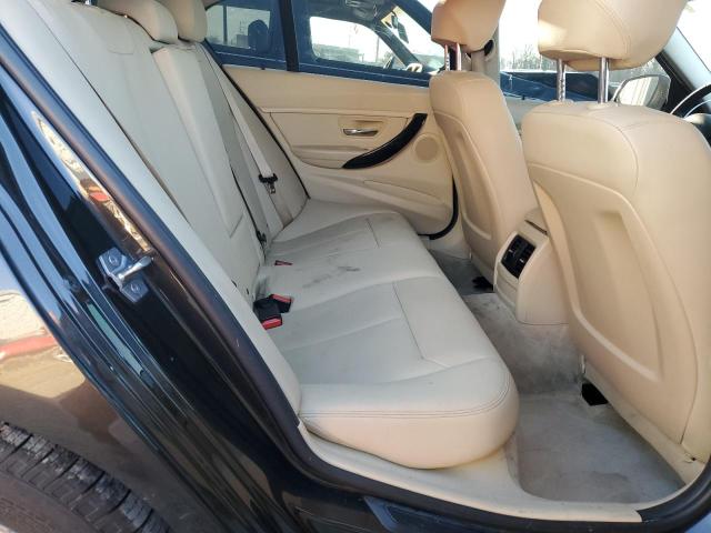WBA8A3C55GK689618 BMW 320 XI