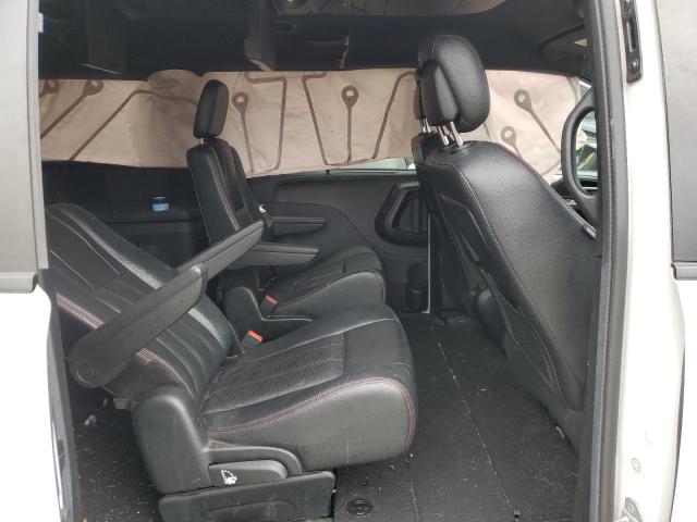 2C4RDGEG8HR693279 Dodge Grand Caravan Gt