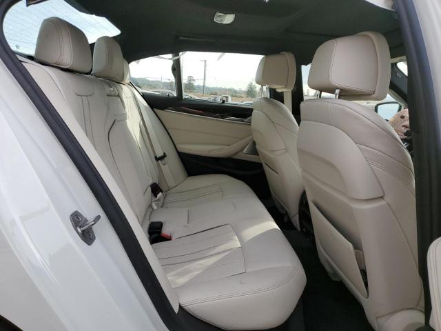 WBA13BK06NCH79012 BMW M550xi