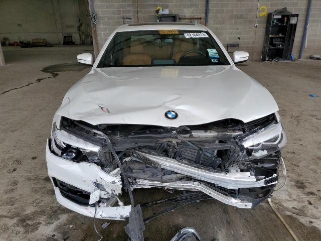 WBAJE7C57JWC55619 BMW 540 XI