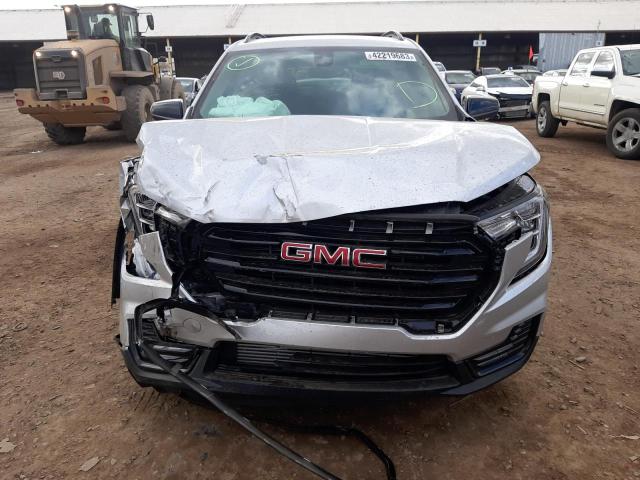 3GKALMEV3NL272841 GMC Terrain Sle