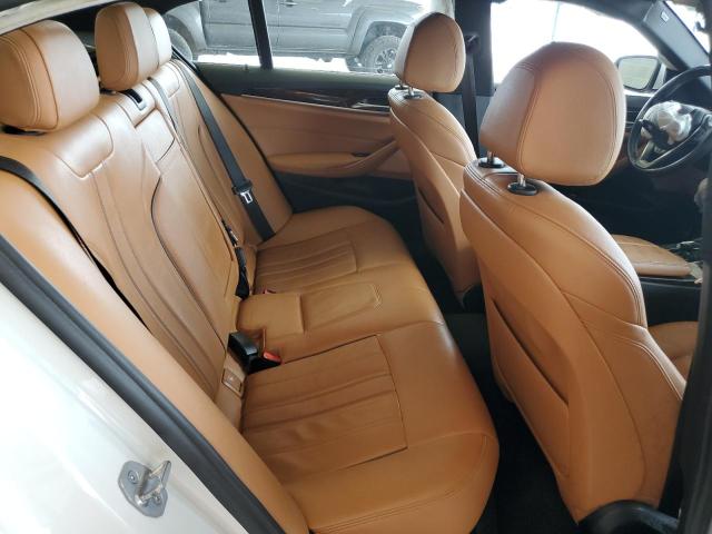 WBAJE7C57JWC55619 BMW 540 XI