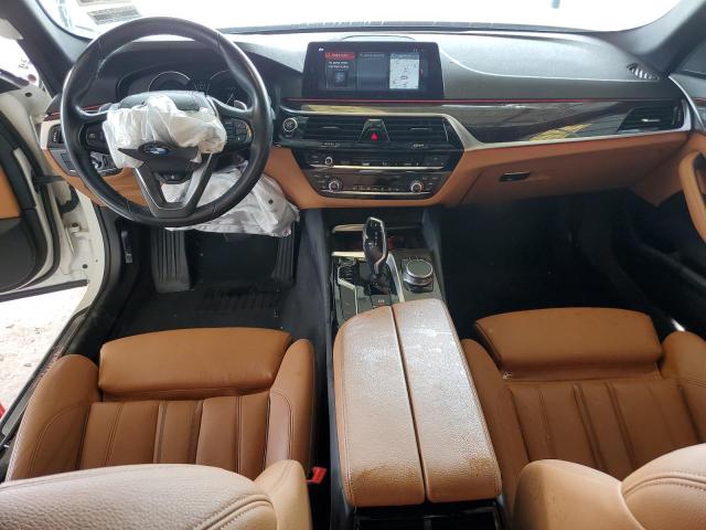 WBAJE7C57JWC55619 BMW 540 XI
