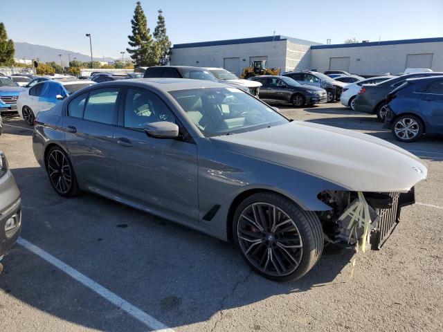 WBA13BK08NCK37052 BMW M550xi