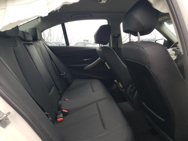 WBA8E5G55JNV01826 BMW 320 XI