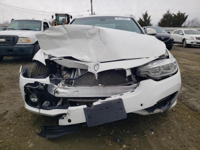 WBA8E5G55JNV01826 BMW 320 XI