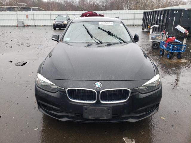 WBA8E5G37HNU44943 BMW 320 XI