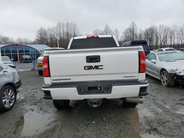 1GT42YEY8JF246575 GMC Sierra K3500 Denali