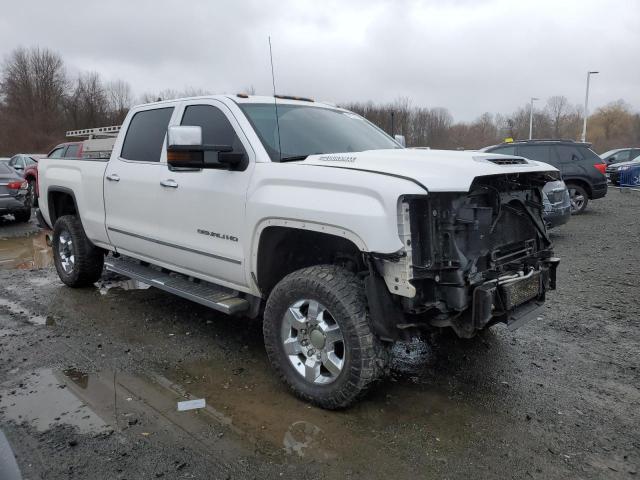 1GT42YEY8JF246575 GMC Sierra K3500 Denali