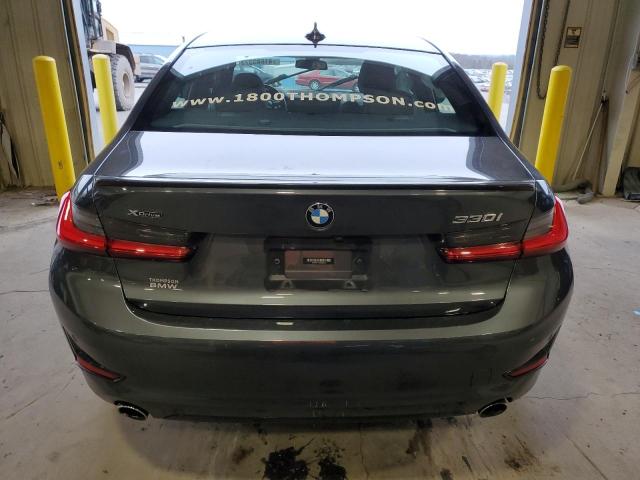 3MW5R7J00M8B93794 BMW 330XI