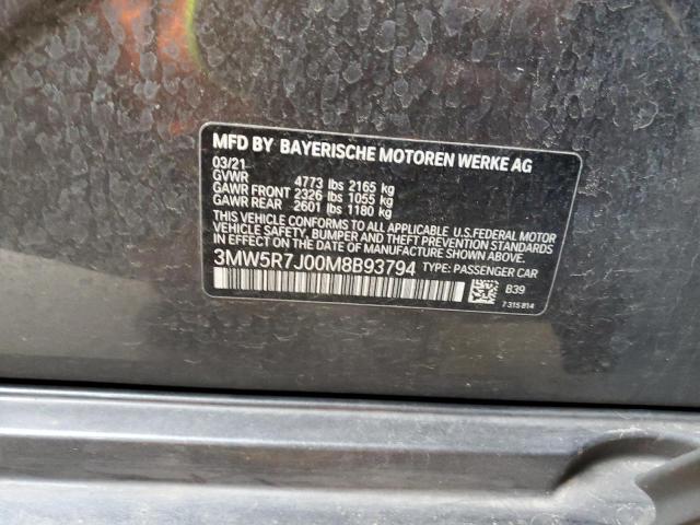 3MW5R7J00M8B93794 BMW 330XI