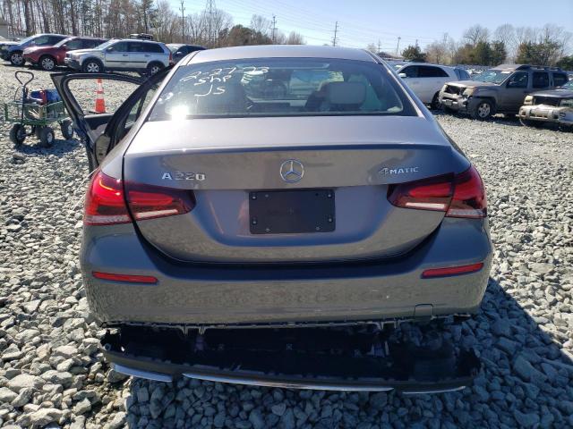 W1K3G4FB4LJ223865 Mercedes-Benz A 220 4matic