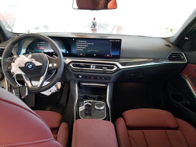3MW39FF05P8C82470 BMW 330e