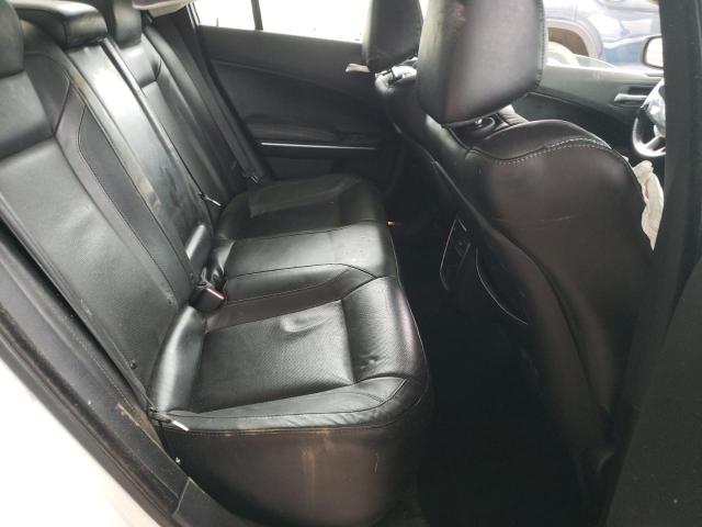2C3CDXBG2KH698845 Dodge Charger Sxt