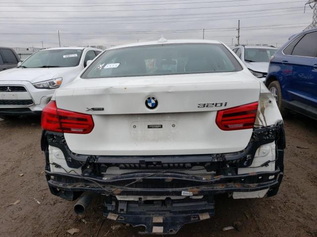 WBA8A3C52GK688765 BMW 320 XI