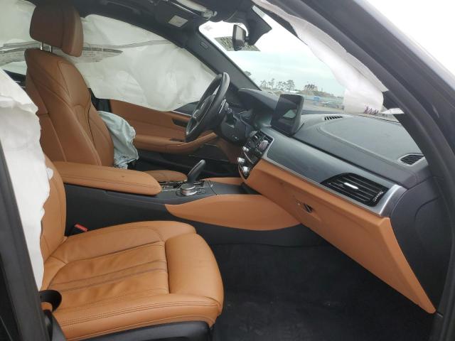 WBA13BK0XNCJ58773 BMW M550xi