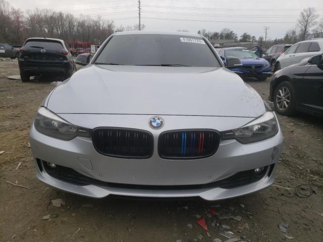WBA3B1G53FNT02812 BMW 320 I