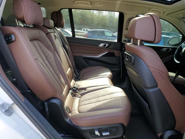 5UXCW2C54KL086279 BMW X7 Xdrive40i