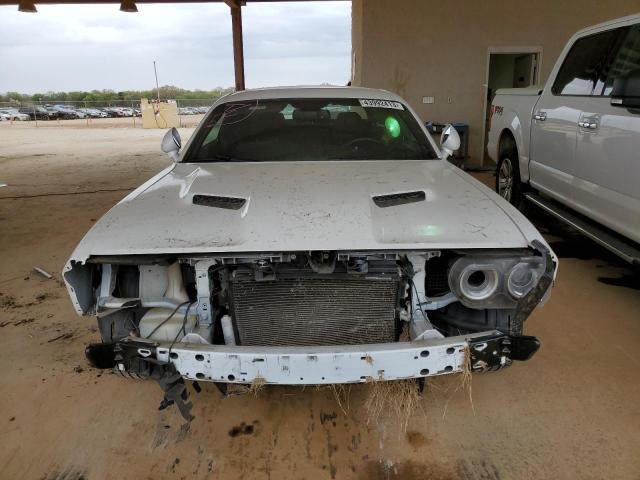 2C3CDZAT4FH712180 Dodge Challenger Sxt
