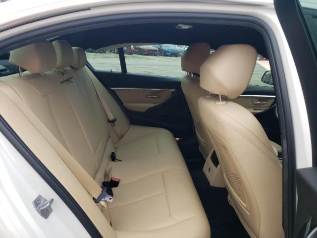 WBA8B9C33HK886111 BMW 330 I