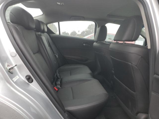 19VDE1F35EE007897 Acura ILX 20