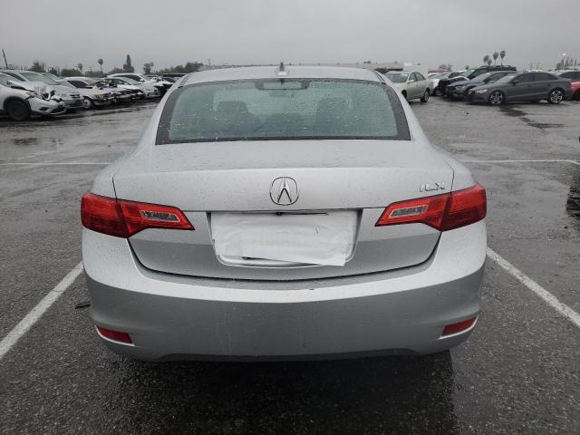 19VDE1F35EE007897 Acura ILX 20