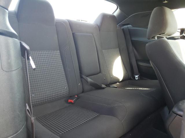 2C3CDZAG6HH592100 Dodge Challenger Sxt