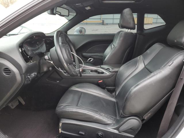 2C3CDZAG0JH332961 Dodge Challenger Sxt