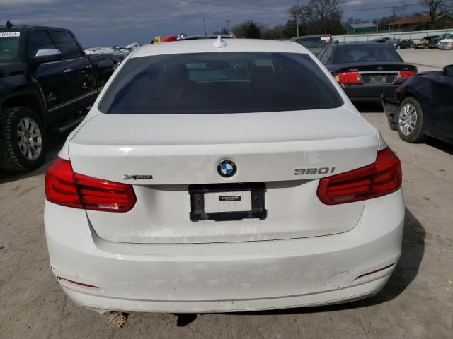 WBA8A3C51JA357723 BMW 320 XI