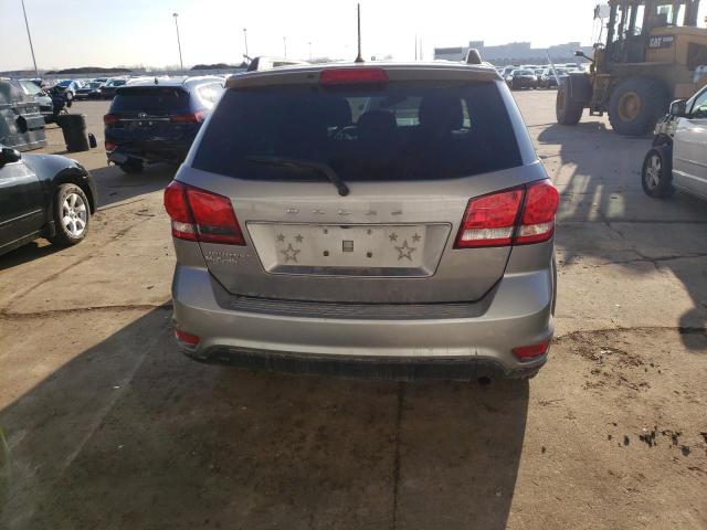 3C4PDCBB1KT863818 Dodge JOURNEY SE