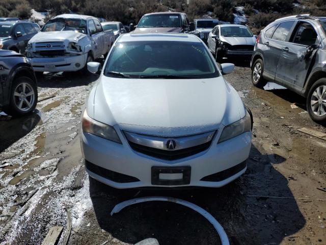 19VDE1F31FE008692 Acura ILX 20