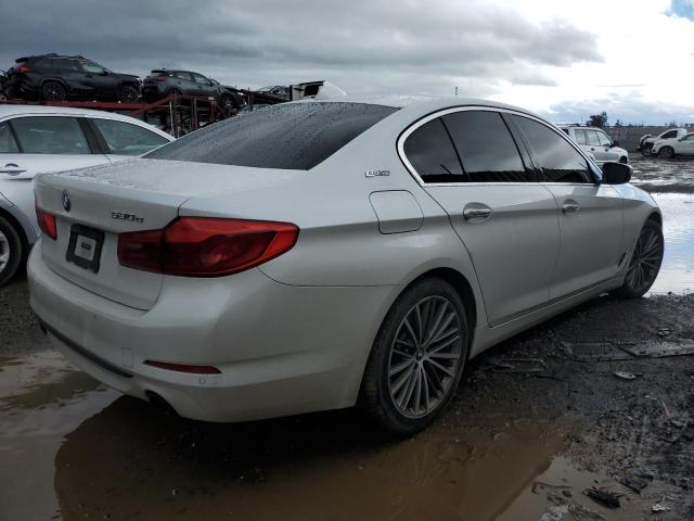 WBAJA9C5XJB033202 BMW 530e