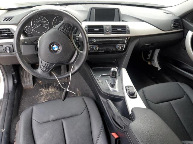 WBA8A3C38HA067181 BMW 320 XI
