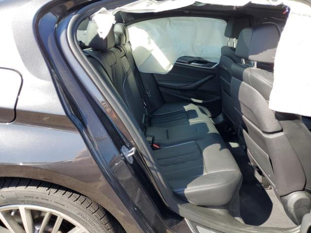 WBAJE7C58KWW23823 BMW 540 XI
