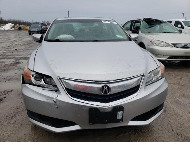 19VDE1F33EE002939 Acura ILX 20