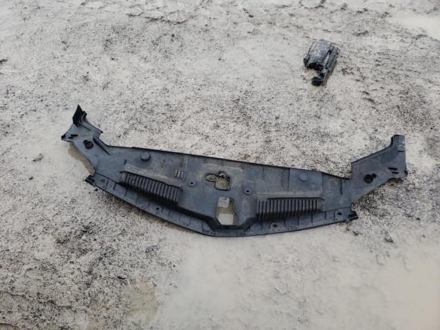 19VDE1F33EE002939 Acura ILX 20