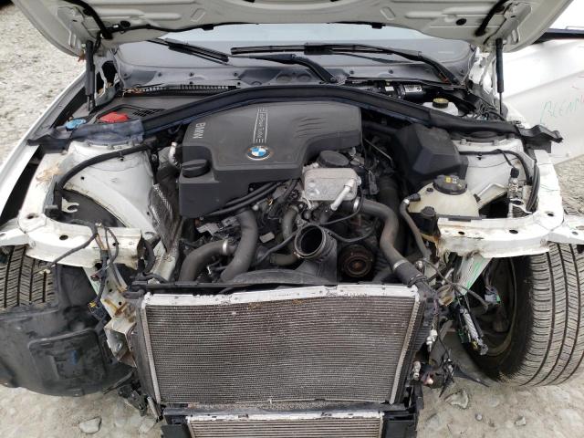 WBA8E5G50HNU41982 BMW 320 XI
