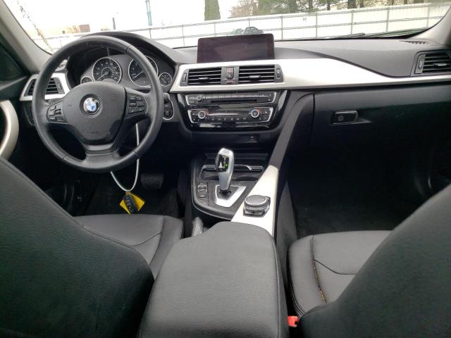 WBA8E5G50HNU41982 BMW 320 XI
