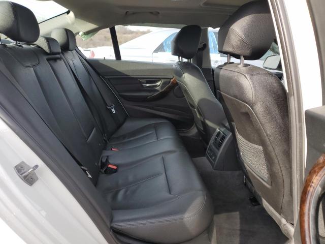 WBA8A3C54HK691734 BMW 320 XI