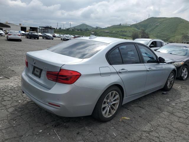 WBA8E1G3XHNU15543 BMW 320 I
