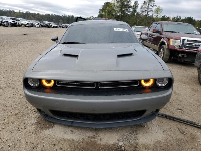 2C3CDZAG5JH149779 Dodge Challenger Sxt