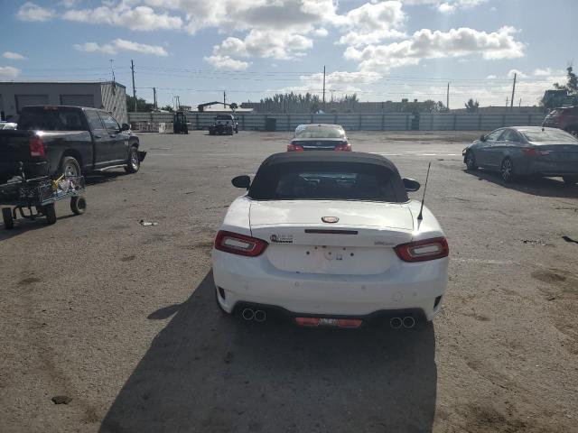 JC1NFAEK1H0125439 Fiat 124 Spider Classica