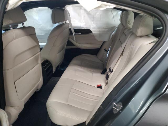 WBAJE7C53JWD53725 BMW 540 XI
