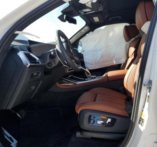 5UX23EM00P9P65978 BMW X7 Xdrive40i